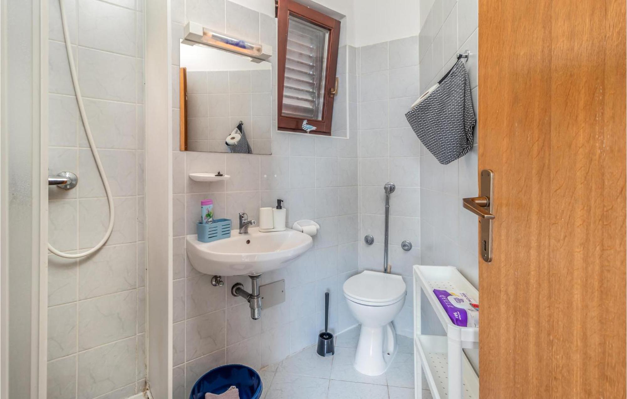 Nice Apartment In Rijeka With House Sea View Zewnętrze zdjęcie