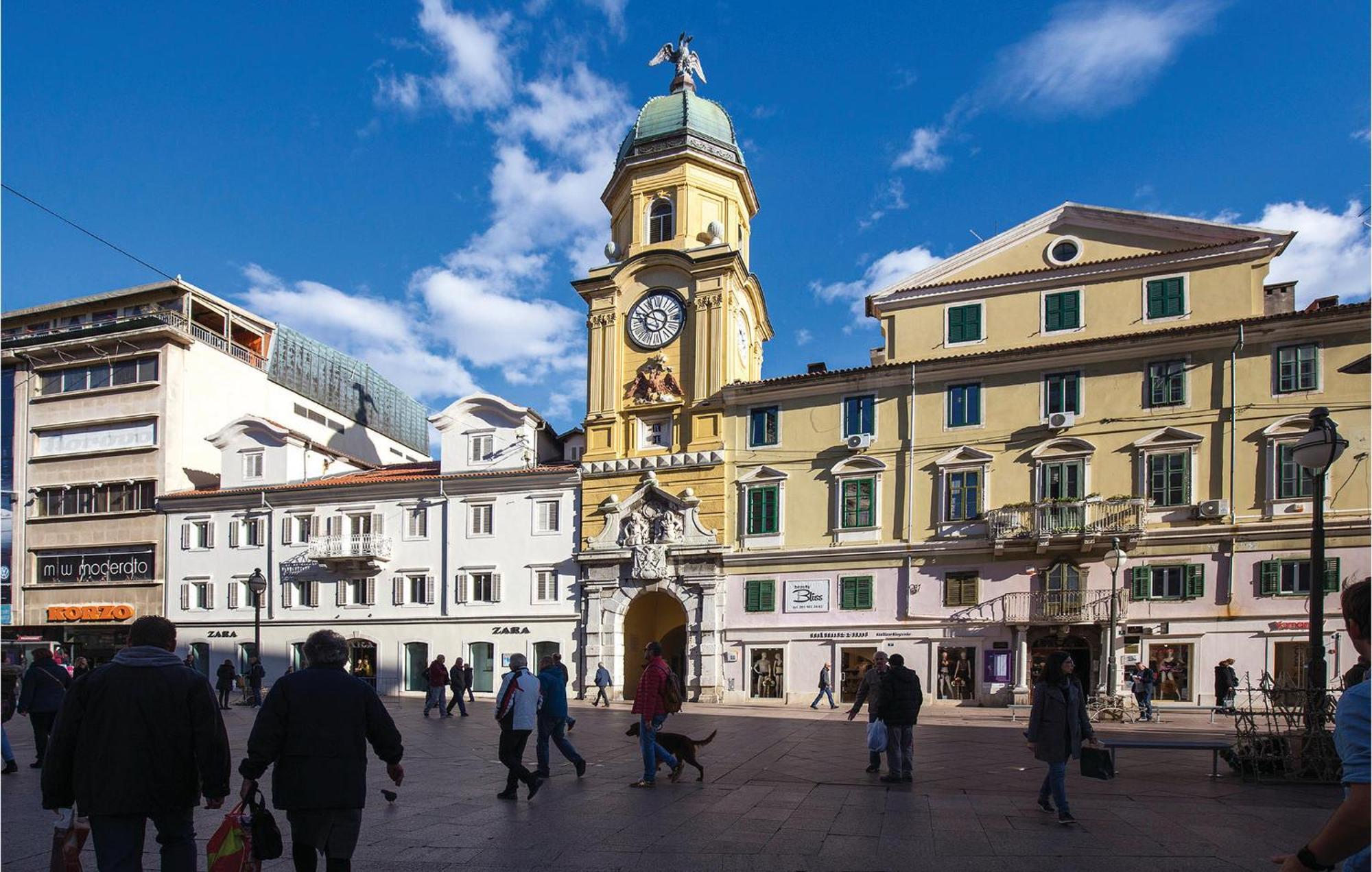 Nice Apartment In Rijeka With House Sea View Zewnętrze zdjęcie