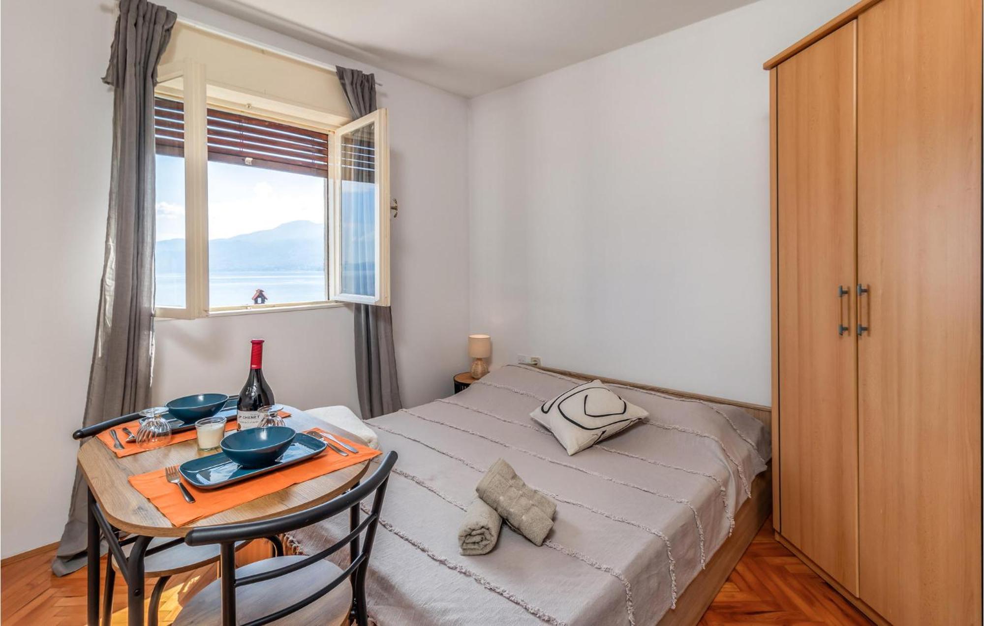Nice Apartment In Rijeka With House Sea View Zewnętrze zdjęcie