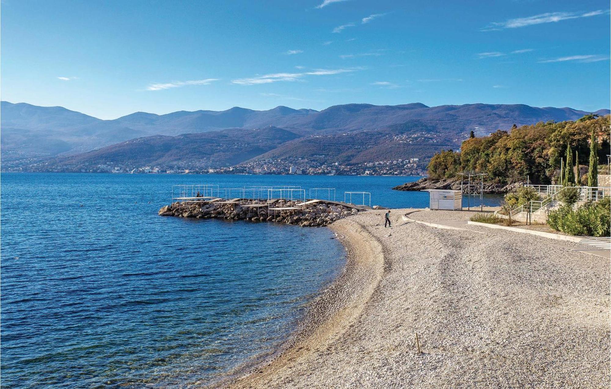 Nice Apartment In Rijeka With House Sea View Zewnętrze zdjęcie